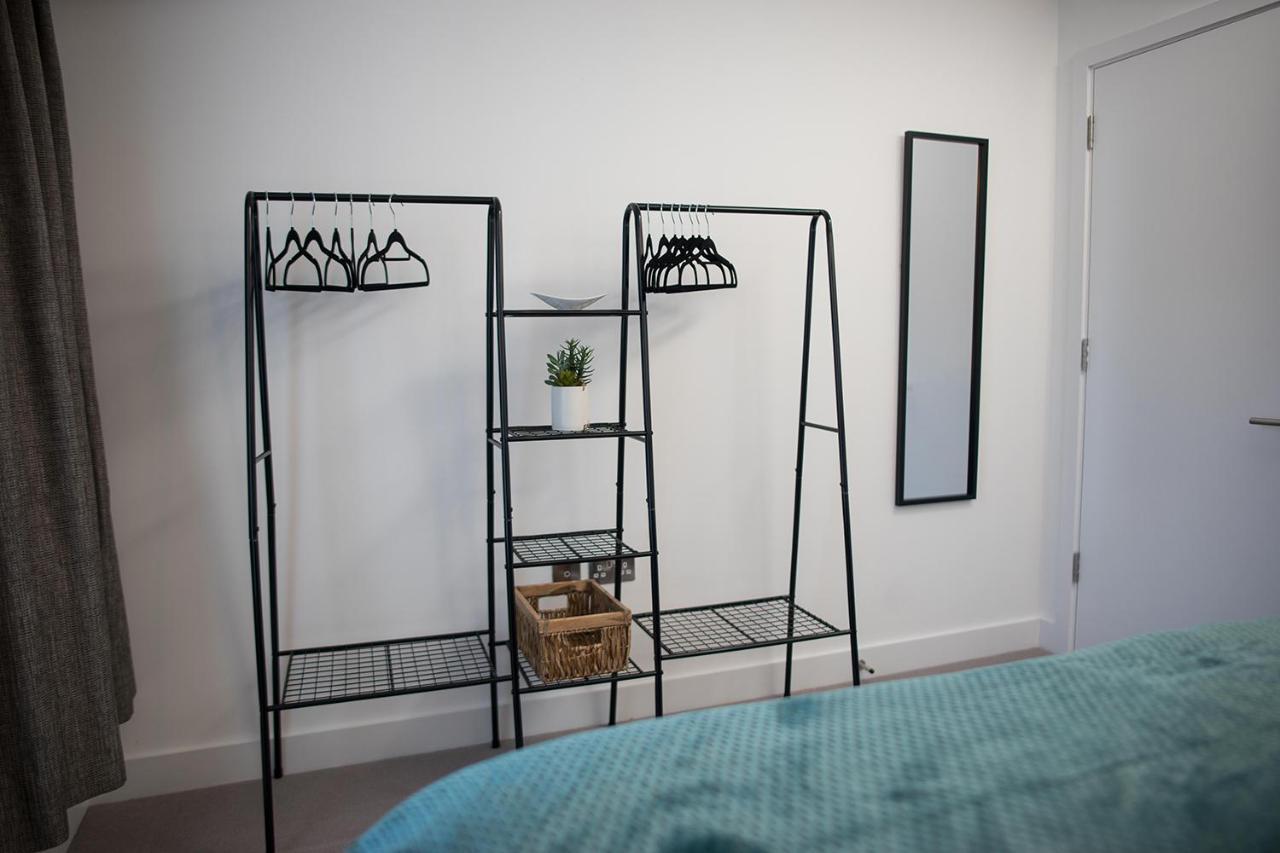 Luxury King Bed Apartment & Free Parking Cambridge  Buitenkant foto
